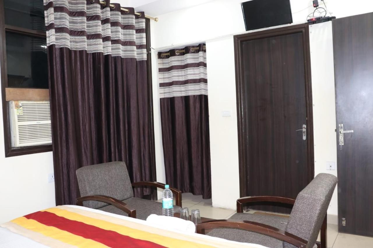 Kundan Plaza Jasola 3* New Delhi